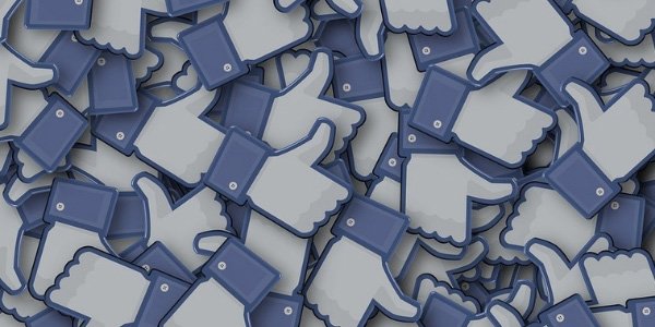 3D Facebook like Button
